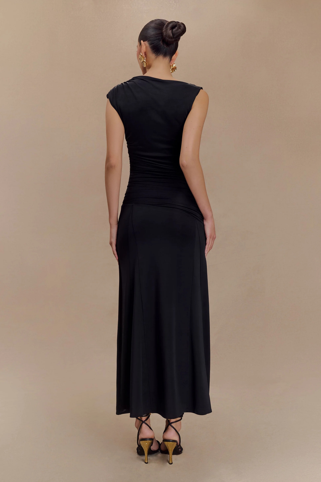 Scarlet Elegance Midi Dress