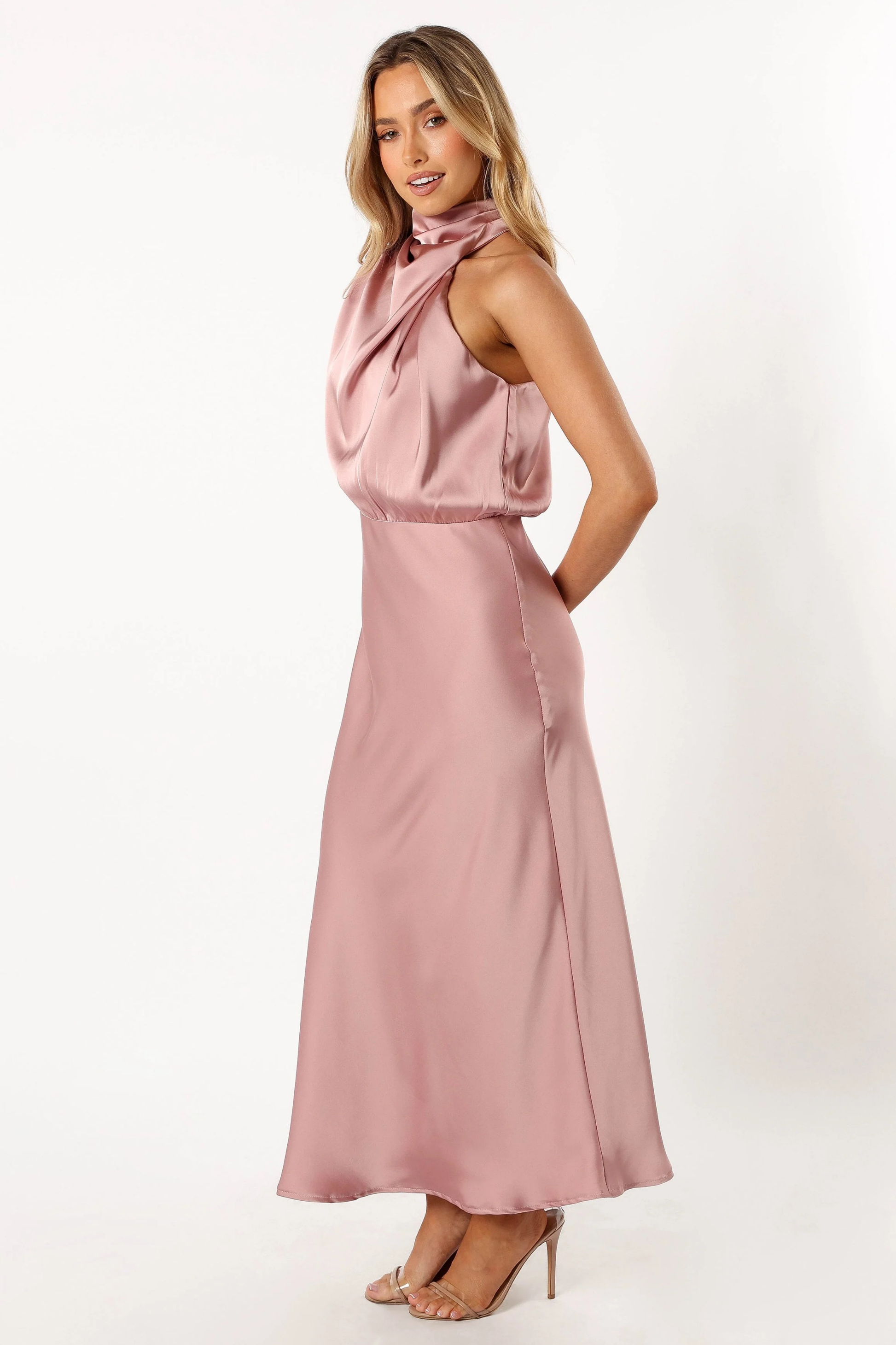 Elegant Midi Dress Halter Neck Satin Minimal Chic Cocktail Look