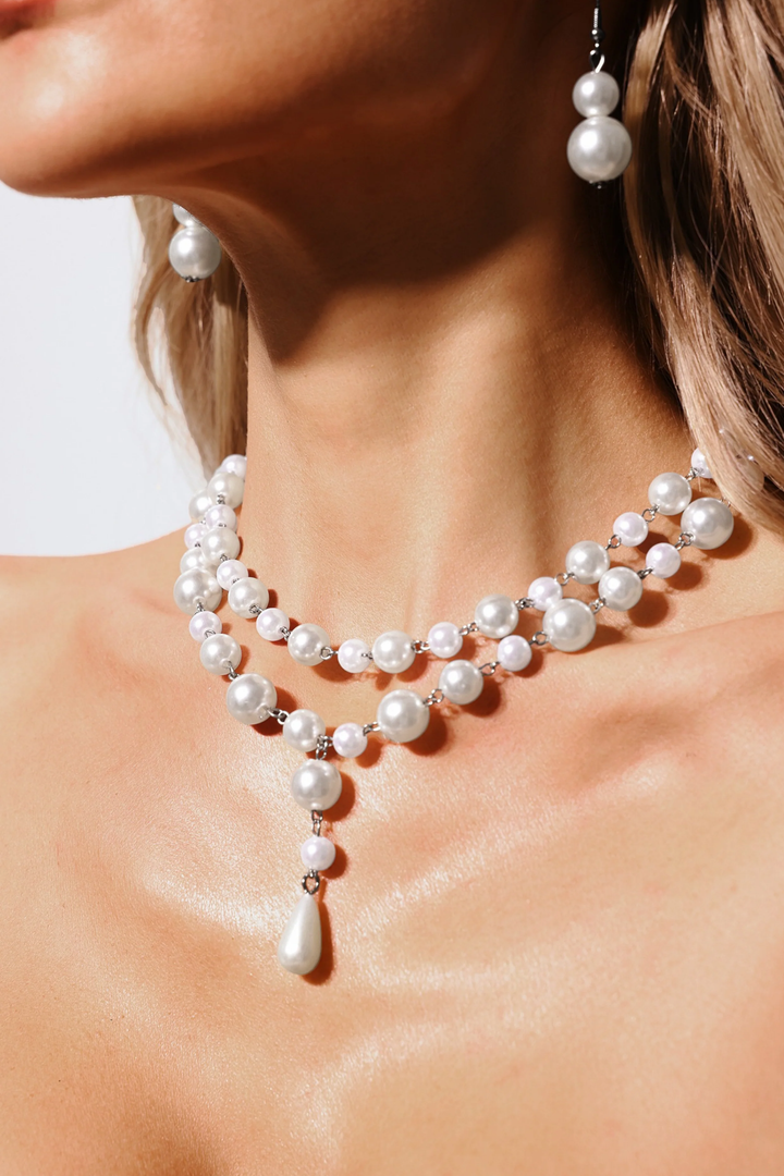 Amara Pearl Necklace