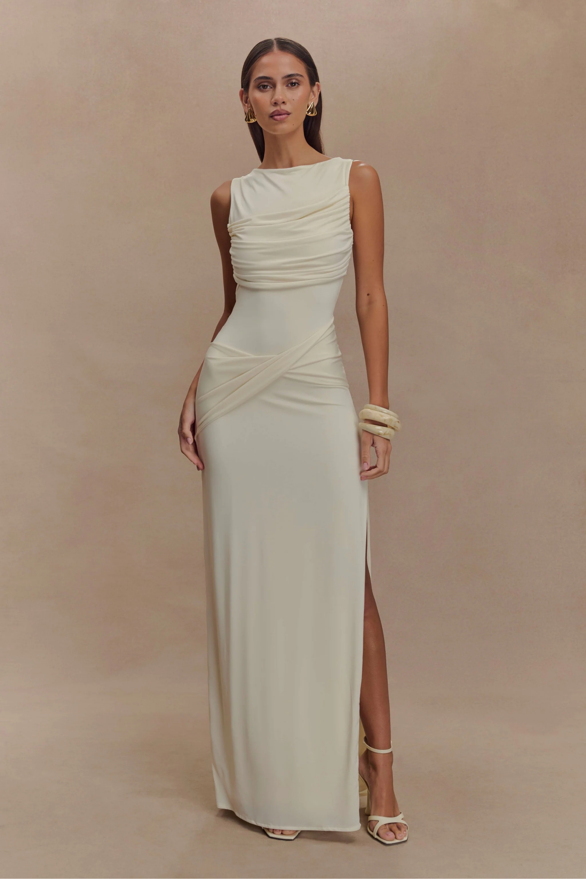 Elara Elegance Maxi Dress
