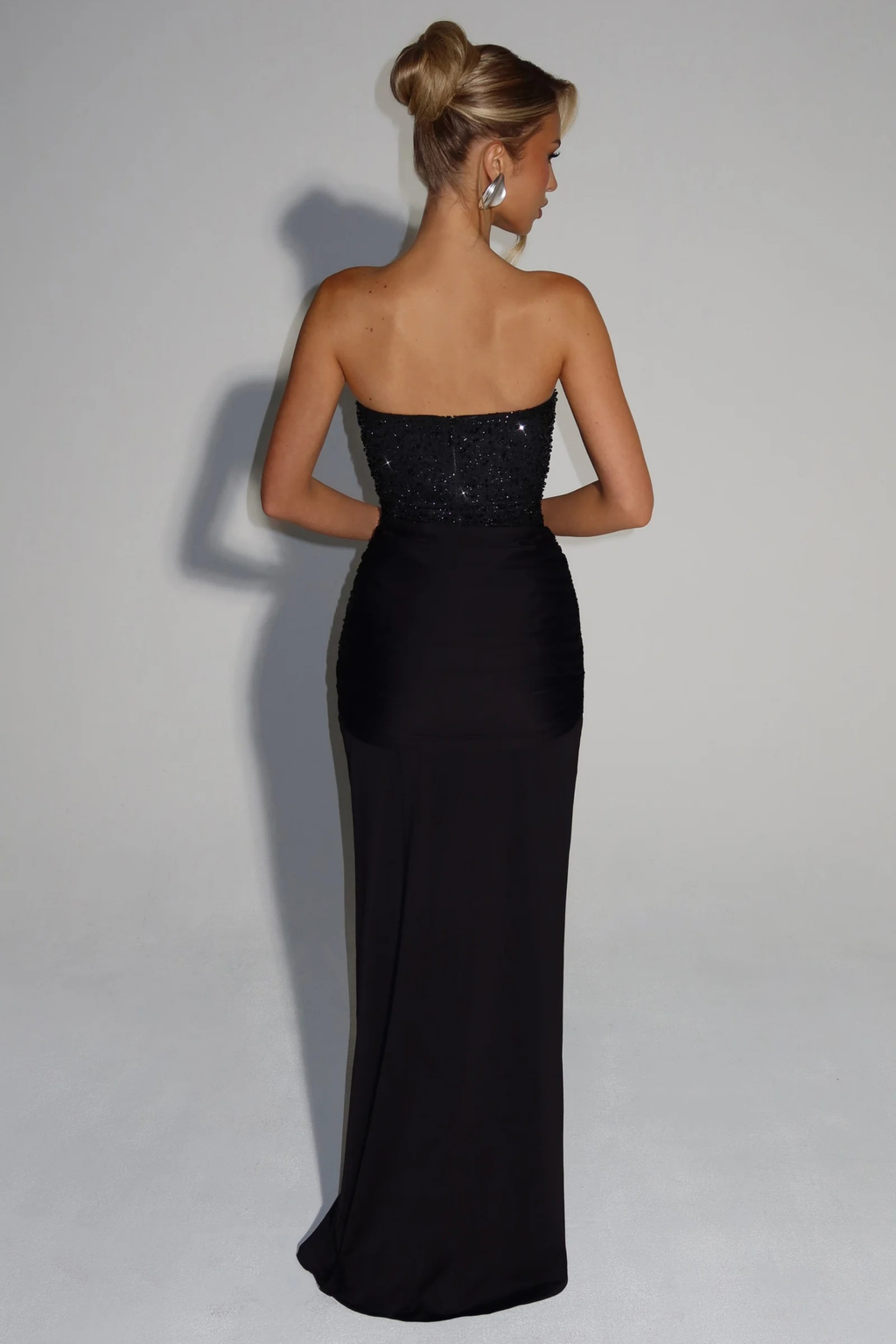 Luna Noir Maxi Dress