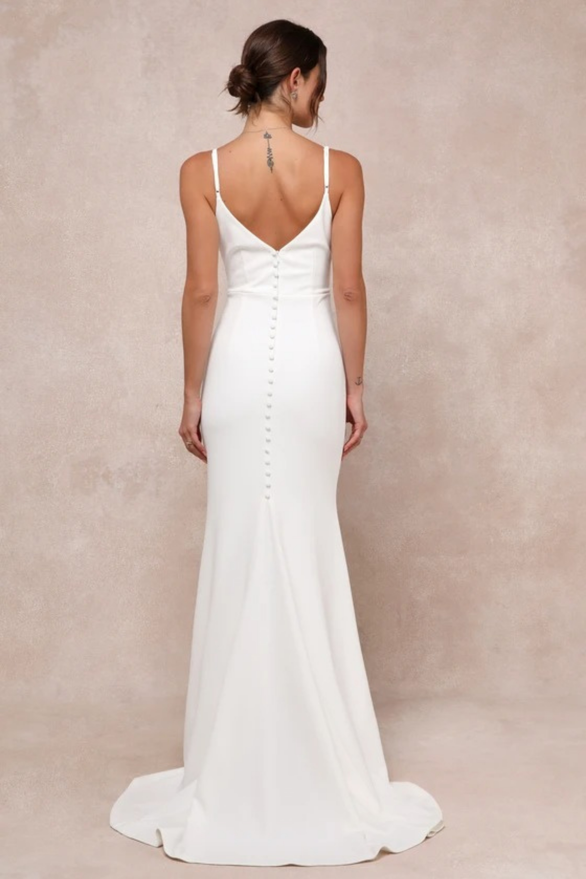 Elegant Wedding Maxi Dress V Neck Open Back Mermaid Bridal Style