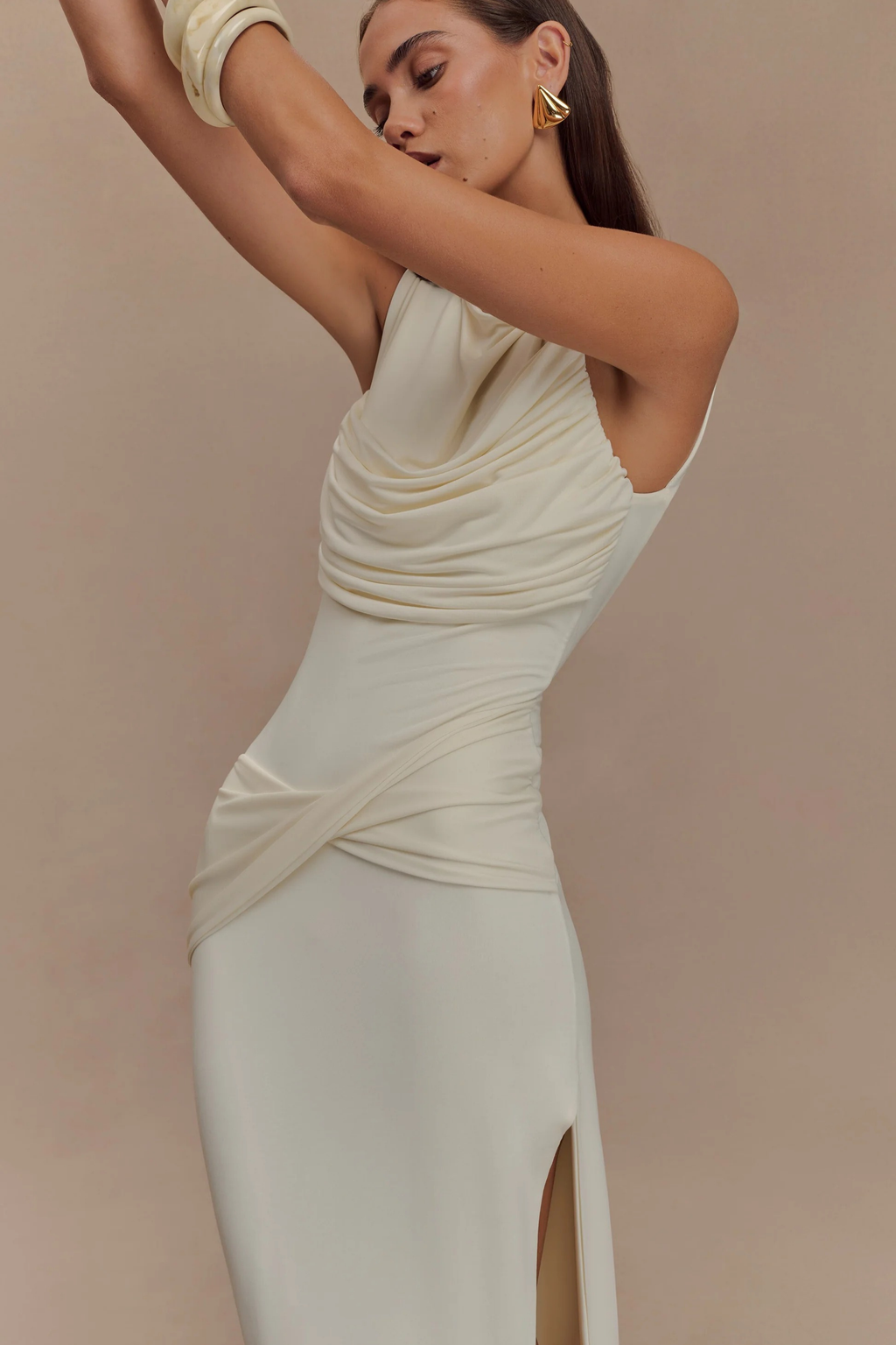 Elara Elegance Maxi Dress