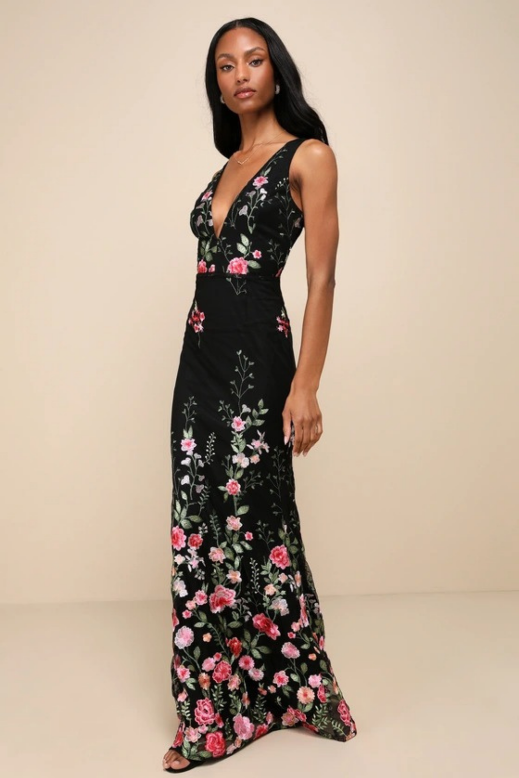 Bridesmaid Maxi Dress Floral Embroidered Style