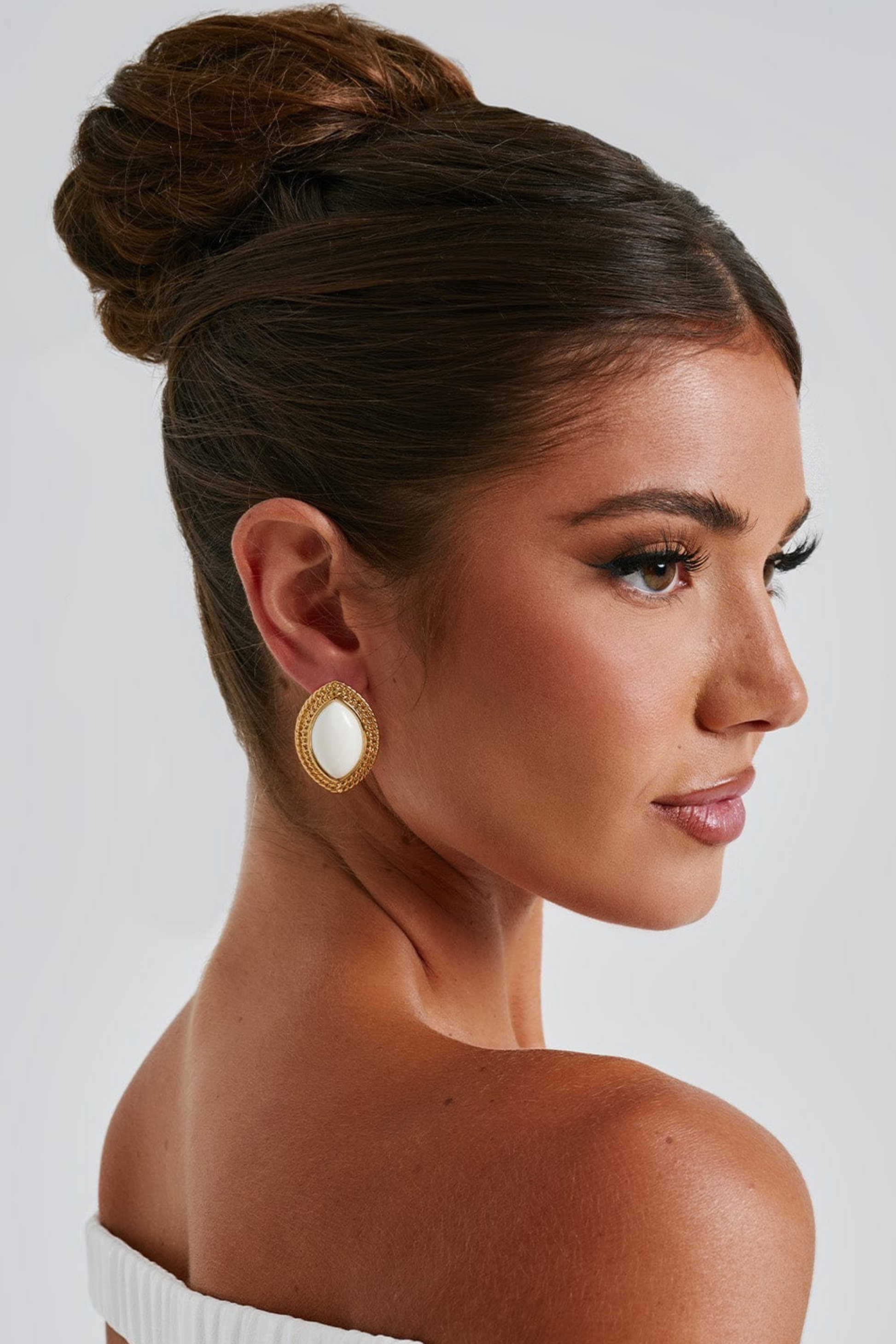 Noir Empress Earrings