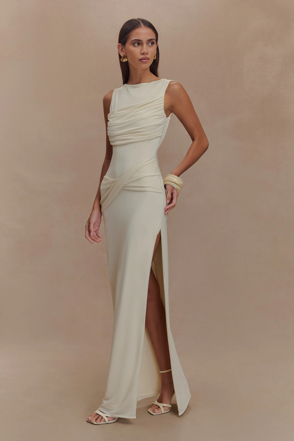 Elara Elegance Maxi Dress