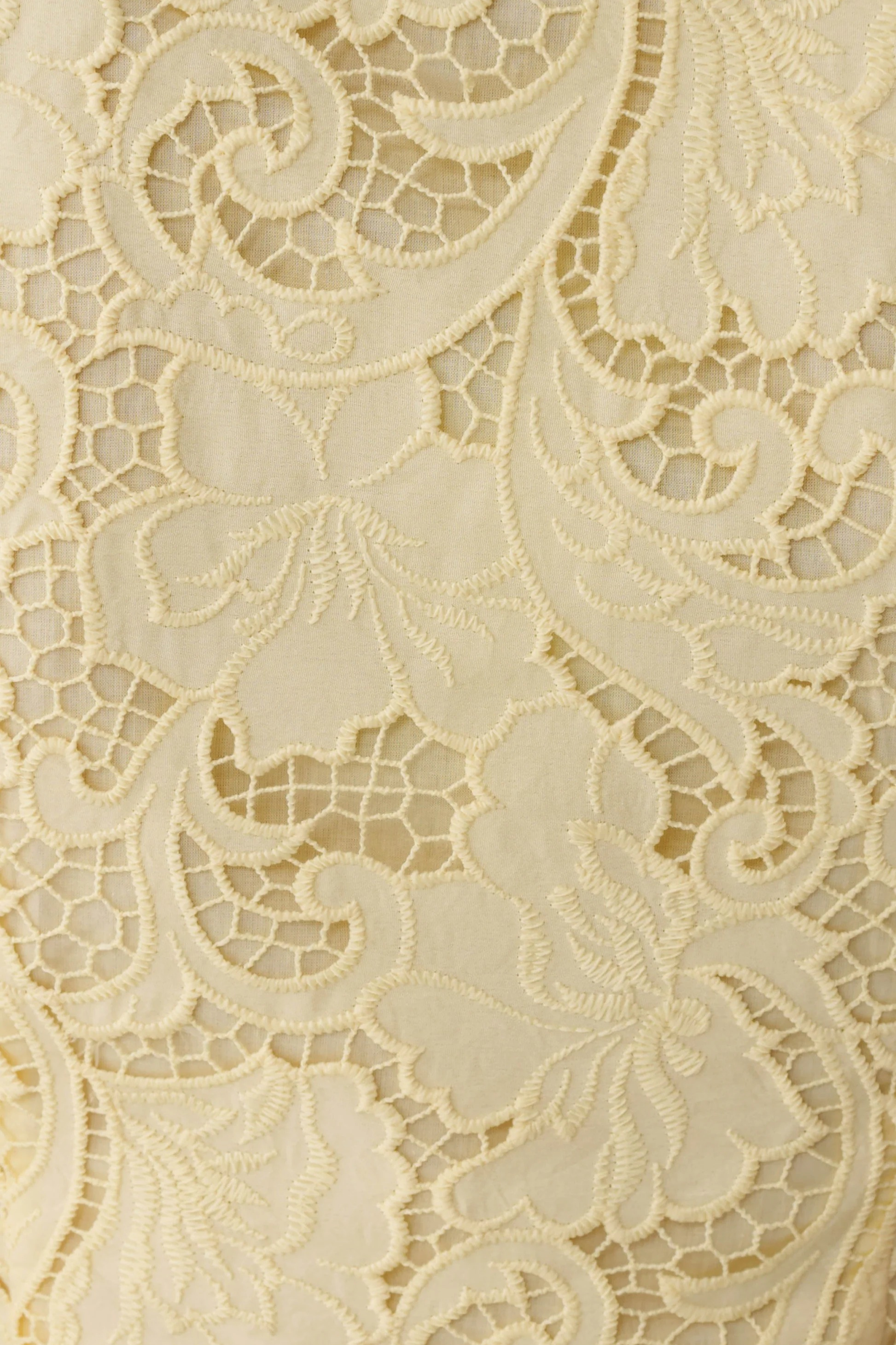 Pure Elegance Lace Set