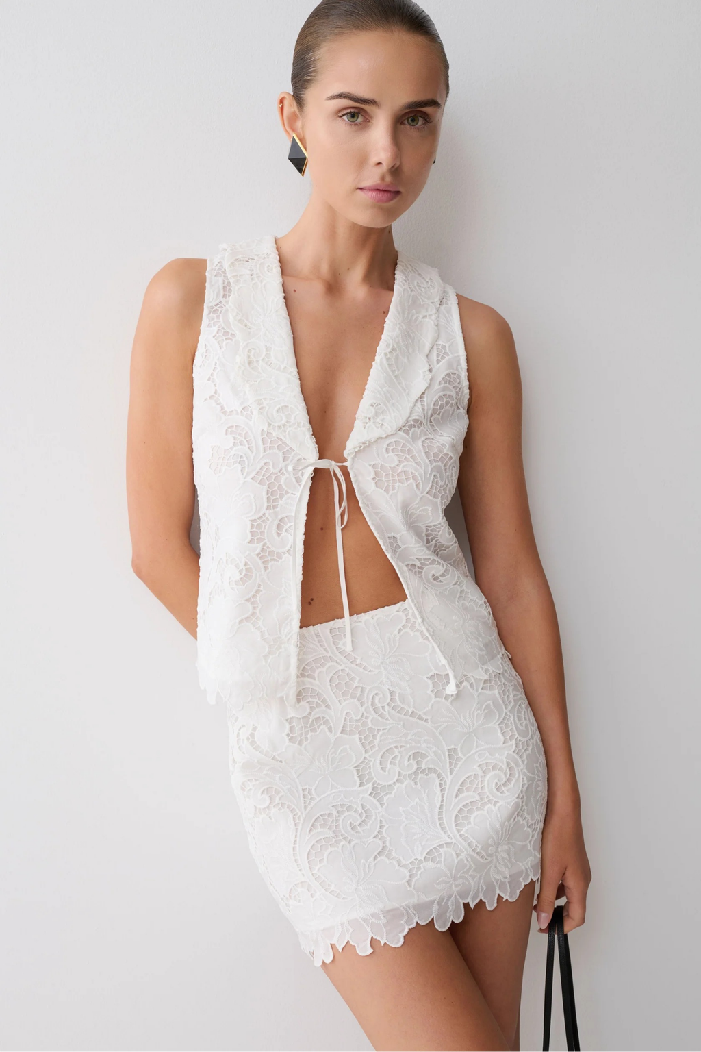 Pure Elegance Lace Set