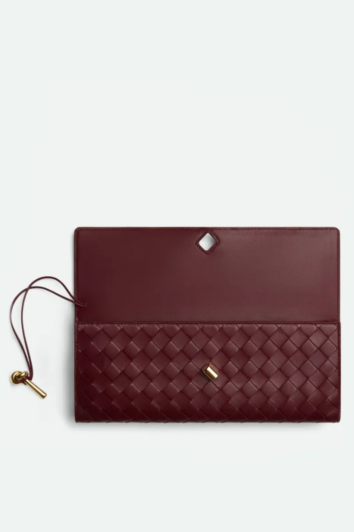 The Milano Clutch