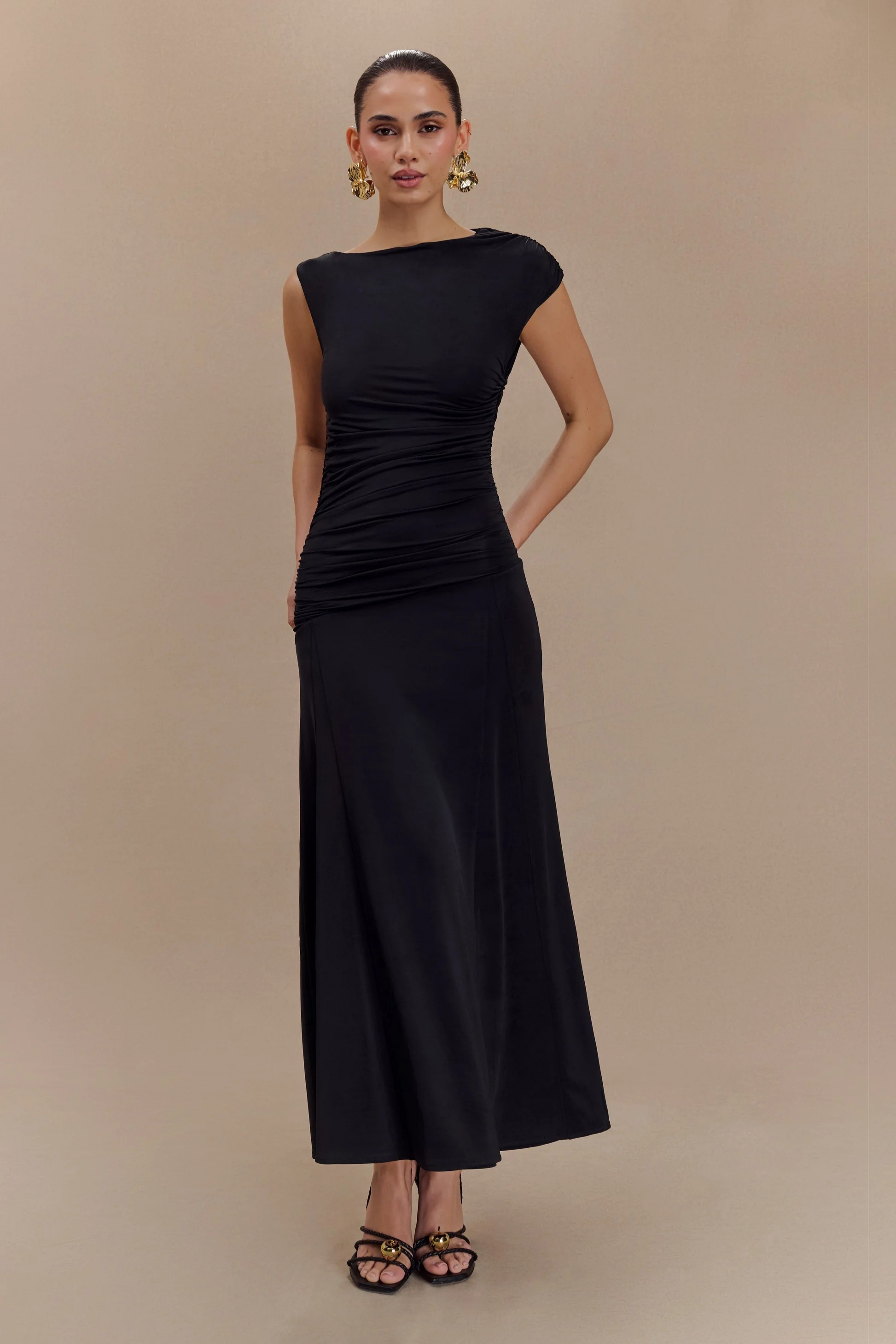 Scarlet Elegance Midi Dress