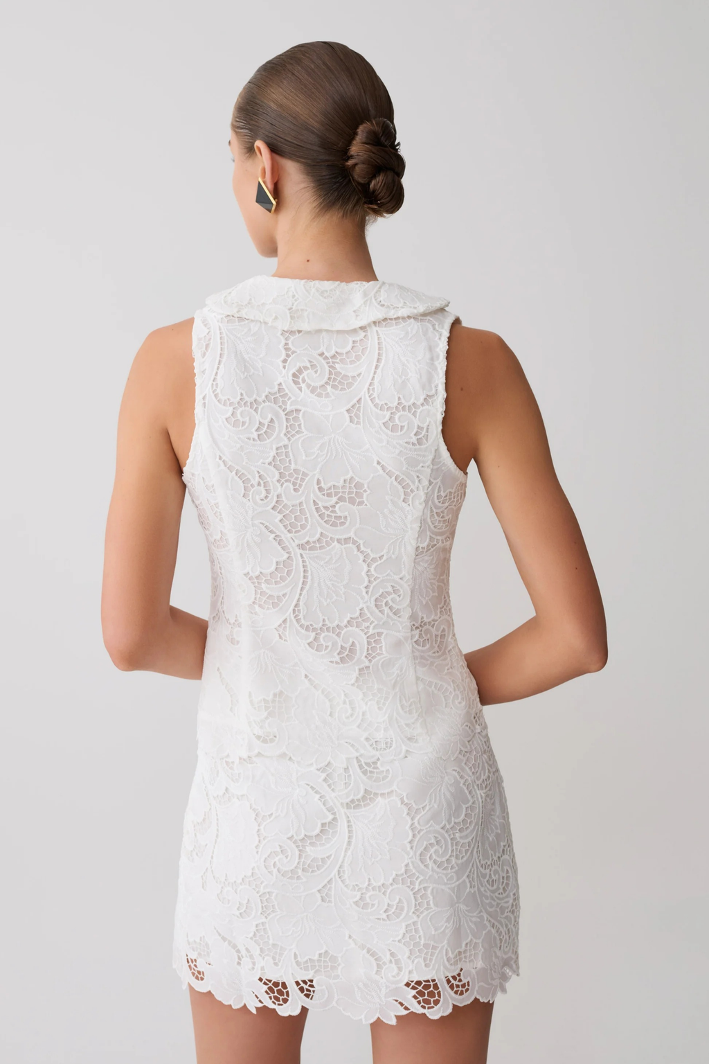 Pure Elegance Lace Set