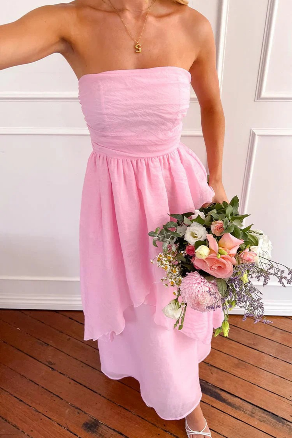 Formal Maxi Dress Strapless Flowing Style